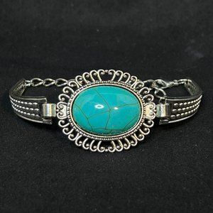 Vintage Silver Tone Faux Turquois Bracelet (4055)